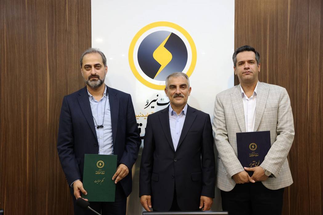  مراسم تکریم و معارفه مدیران جدید برق حرارتی برگزار شد
